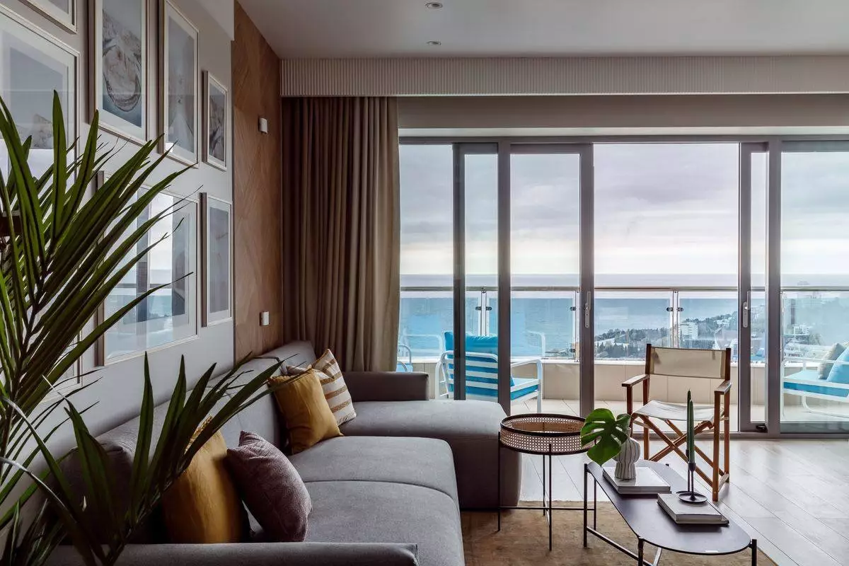 Квартира с панорамным видом на море в комплексе элит-класса